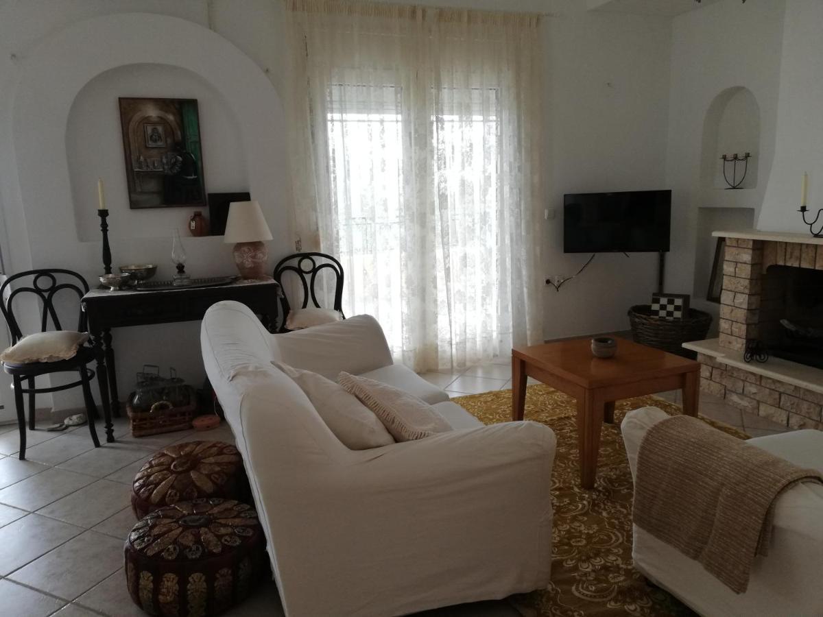 Olea Home Agia Pelagia Chlomou Екстериор снимка