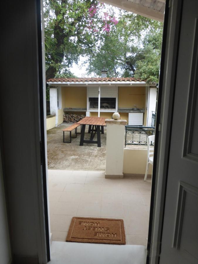 Olea Home Agia Pelagia Chlomou Екстериор снимка