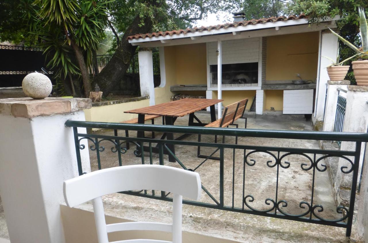 Olea Home Agia Pelagia Chlomou Екстериор снимка